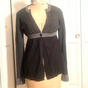 Vince Size Medium Cashmere cardigan